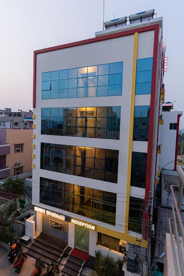 Hotel Mookambika Comforts Tirupati Exterior photo