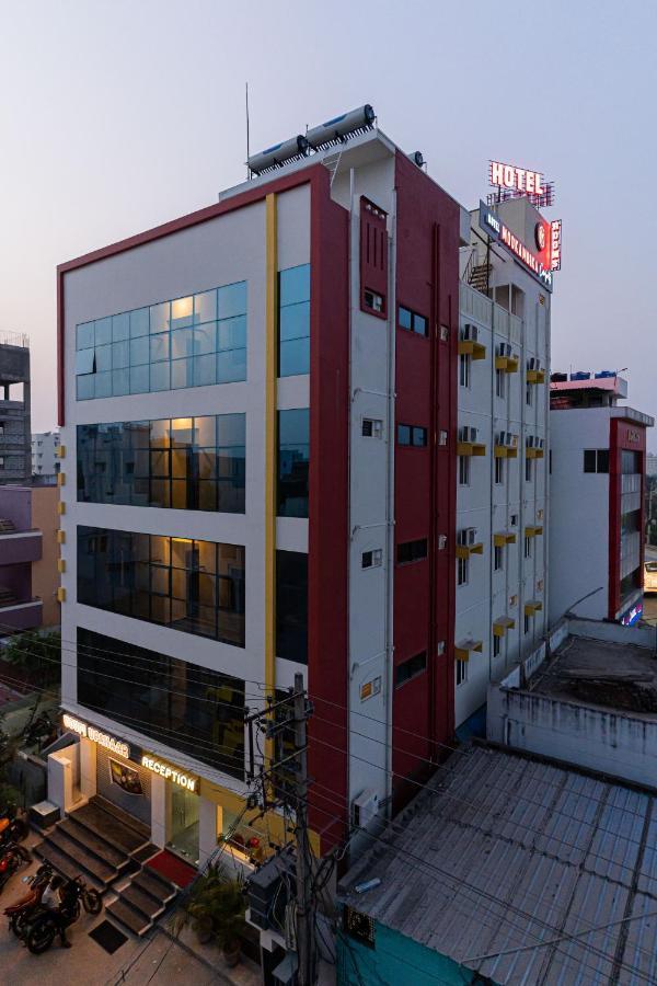 Hotel Mookambika Comforts Tirupati Exterior photo